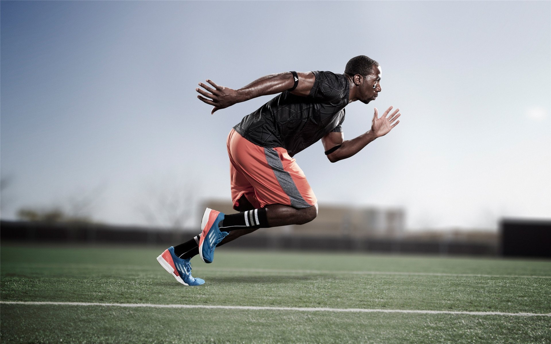 开云全站-林丹赞助新兴羽毛球赛事推动发展，林丹 羽毛球比赛