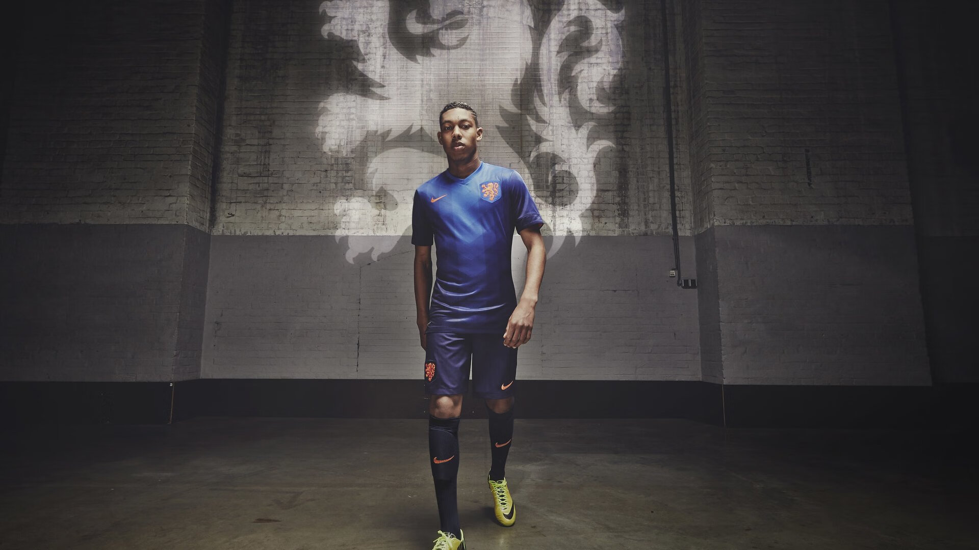 开云kaiyun-皮特·斯图斯领衔南非防线,带领羚羊队冲击冠军