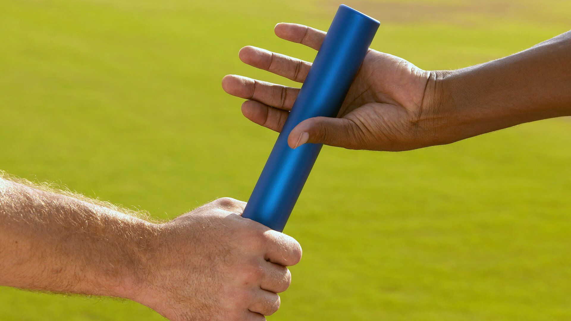 足球后卫训练课程系统化重构，足球后卫技术特点